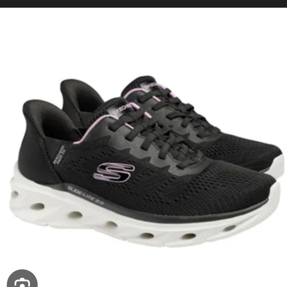 Skechers Hands Free Swift Fit Women's 7.5 Black Sneakers Tennis Shoes Like New
